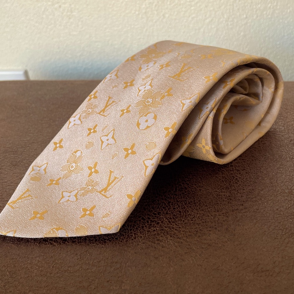 Louis Vuitton Holograph Monogram Necktie
